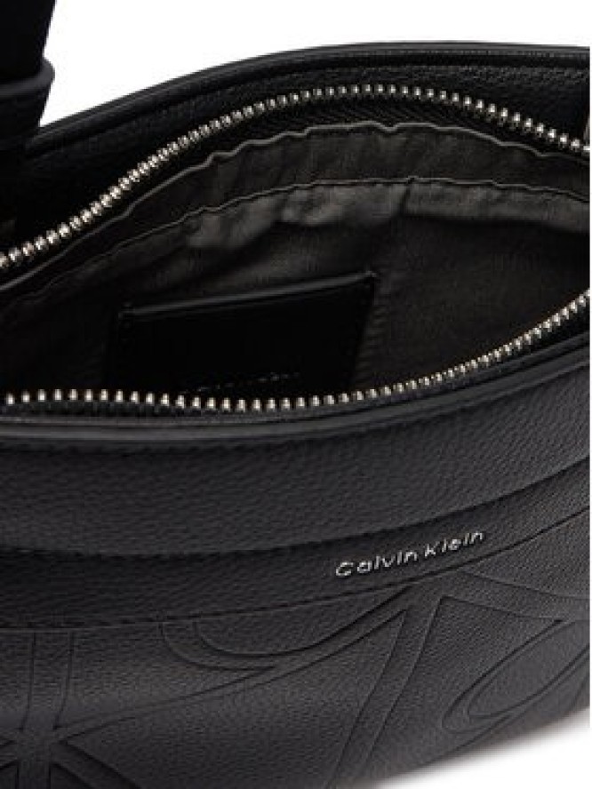 Calvin Klein Saszetka Emblem Emboss Slim Flatpack LV04D3370G Czarny
