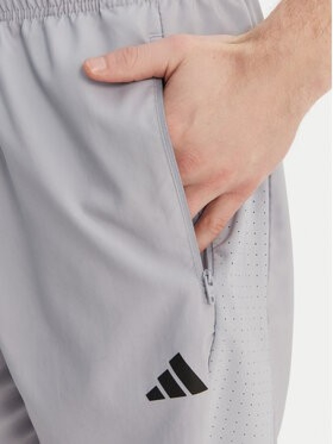 adidas Szorty sportowe Workout Essentials Base KC5287 Szary Regular Fit