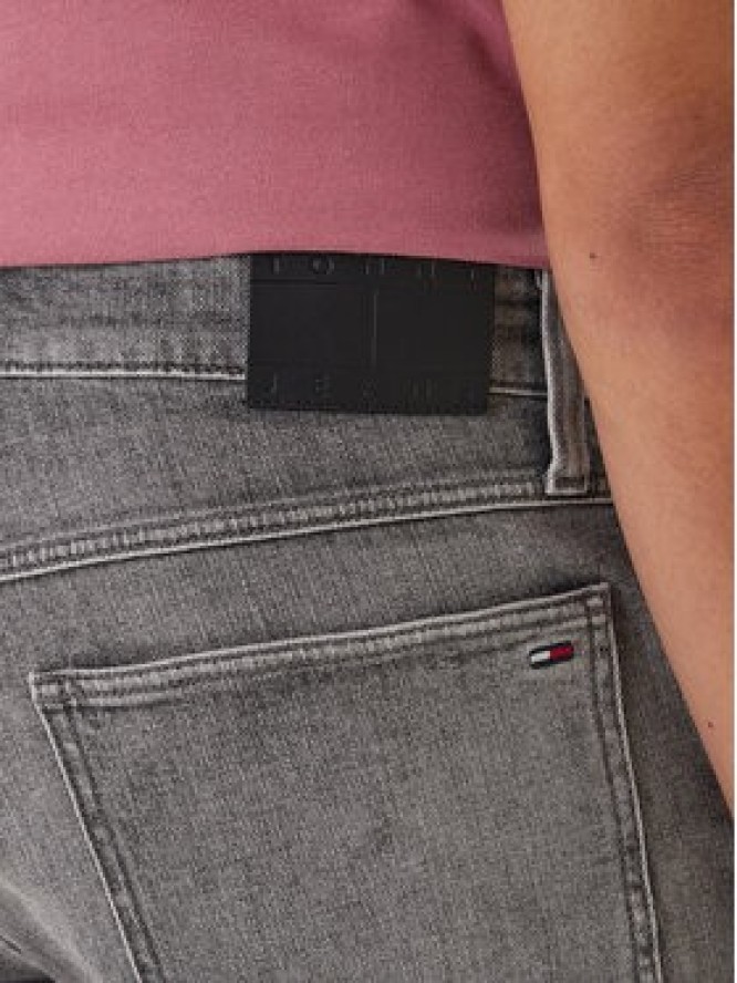 Tommy Jeans Szorty jeansowe Ronnie DM0DM22975 Szary Regular Fit