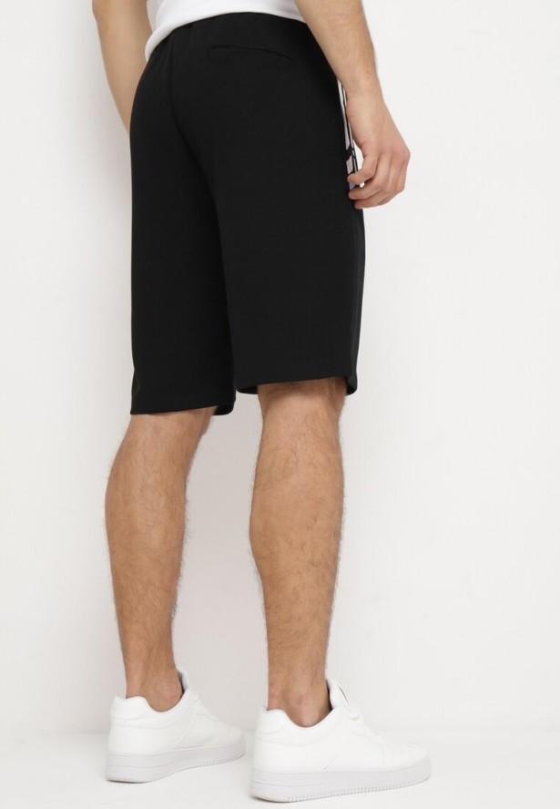 Czarne Szorty Sportowe z Ozdobnymi Wstawkami i Gumką w Pasie Strila