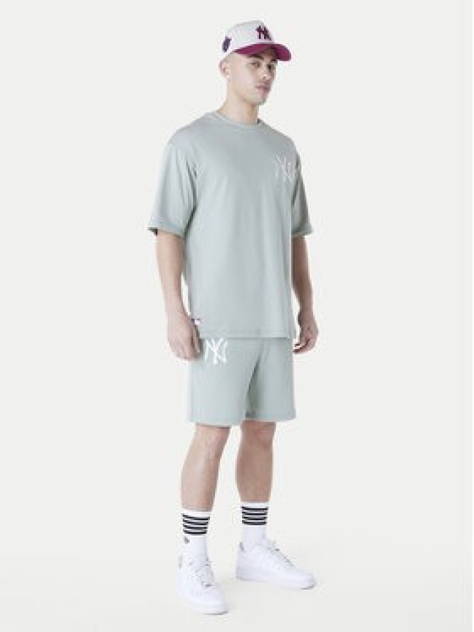 New Era Szorty sportowe New York Yankees MLB League Essentials 60596184 Zielony Regular Fit