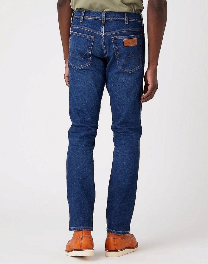 WRANGLER TEXAS SLIM MĘSKIE SPODNIE JEANSOWE BLUE NUN W12SU825I 112320083