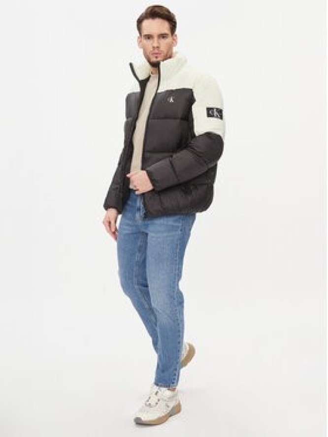Calvin Klein Jeans Kurtka zimowa J30J323461 Czarny Regular Fit