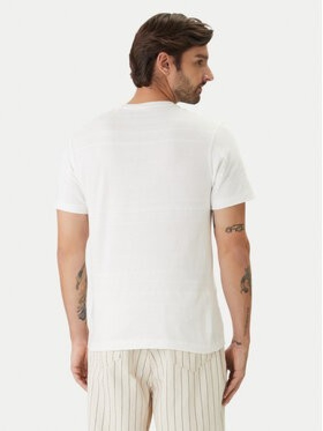 Guess Jeans T-Shirt M6GIZ3 KE942 Écru Regular Fit