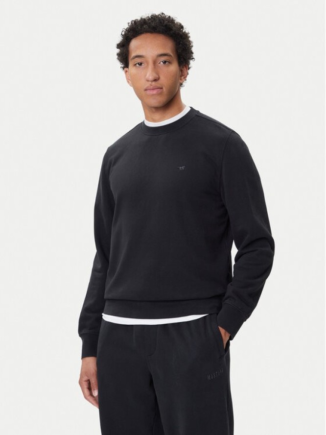 Mustang Bluza Clio 1016963 Czarny Regular Fit