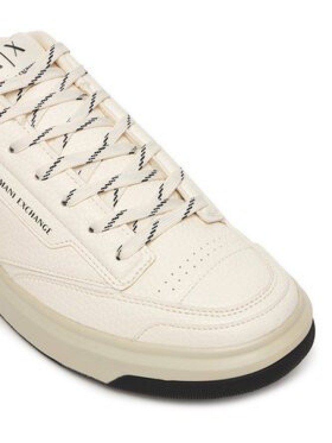 Armani Exchange Sneakersy XM002205 AF21444 U0009 Biały