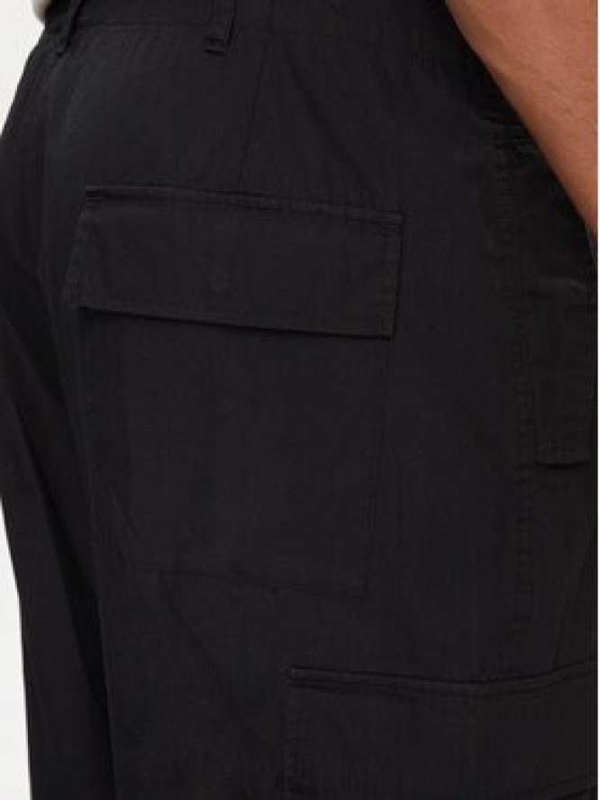 Champion Spodnie materiałowe 220015 Czarny Custom Fit