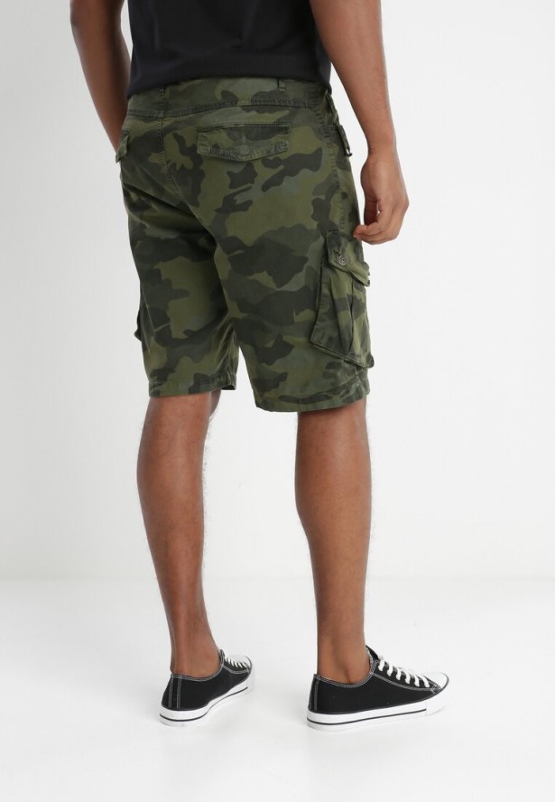 Zielone Szorty Delile