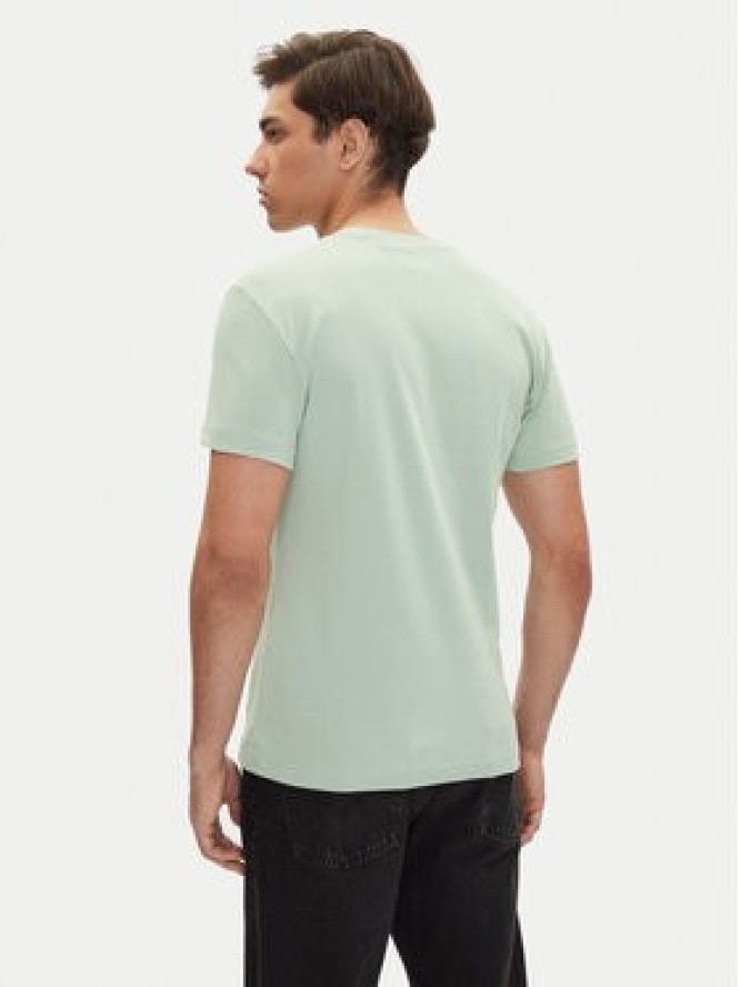 Mustang T-Shirt Allen 1016486 Zielony Slim Fit