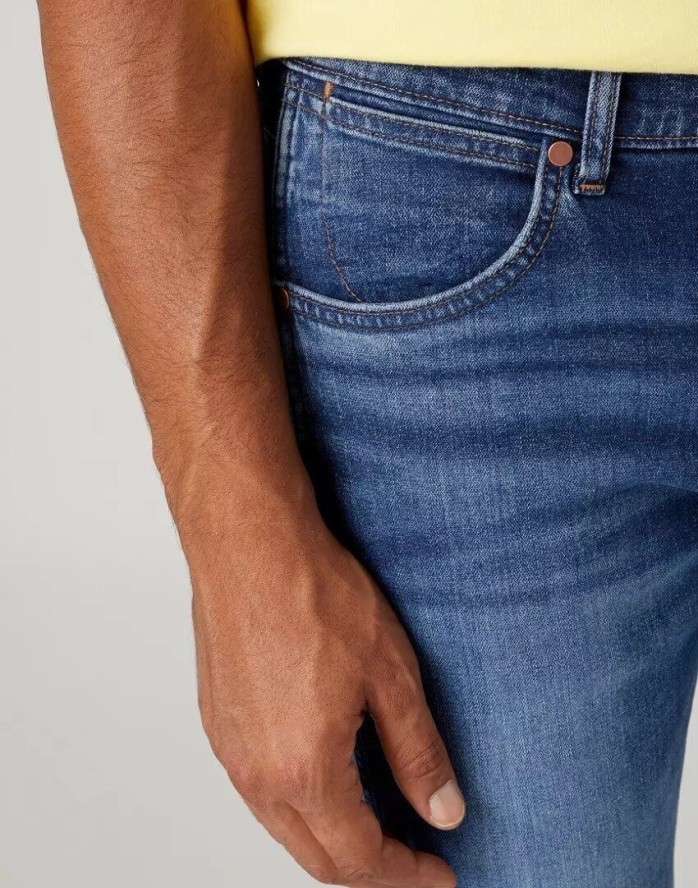 WRANGLER LARSTON MĘSKIE SPODNIE JEANSOWE JEANSY DARKLY WORN W18SD239W 112331093