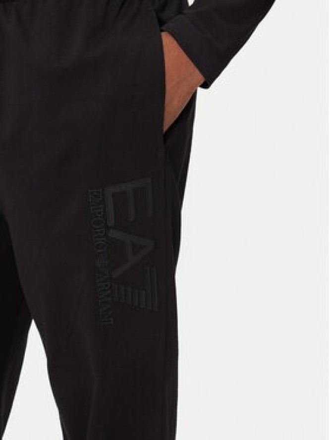 EA7 Emporio Armani Spodnie dresowe 7M000906 AF13512 UC001 Czarny Modern Fit