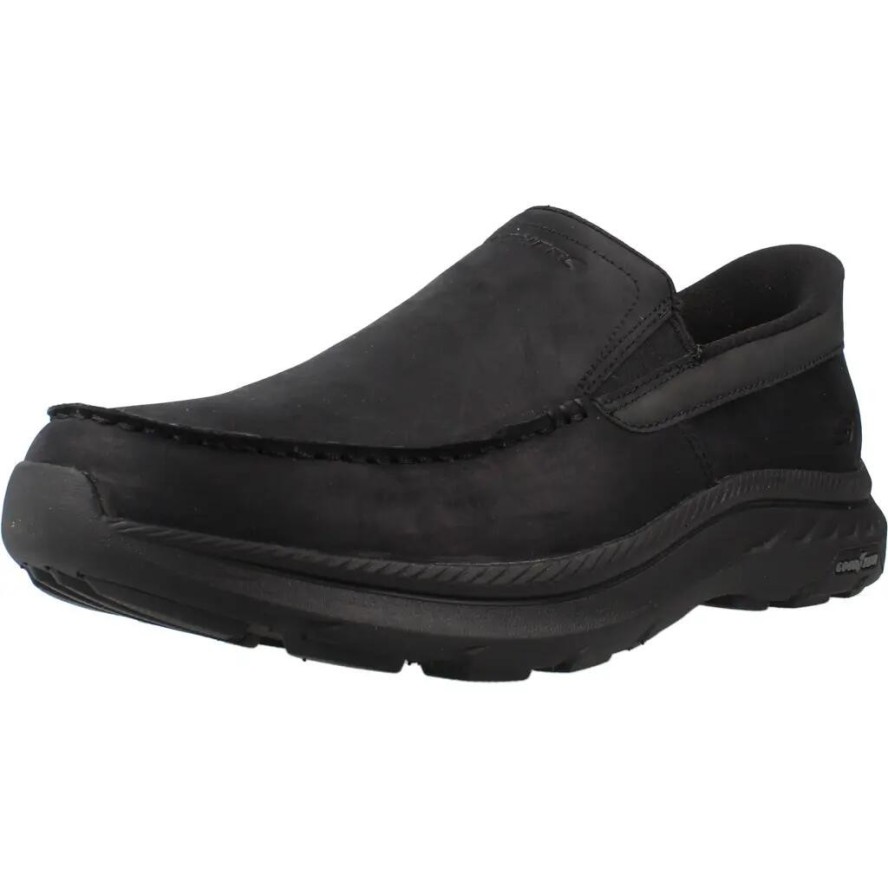 Buty SKECHERS 205334S POLLARD OSGOOD Czarny
