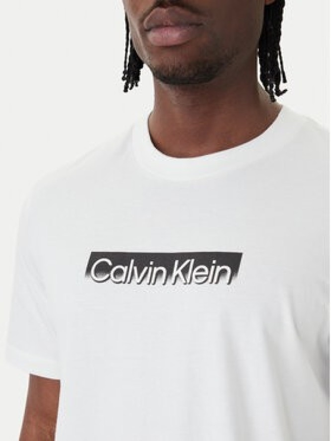 Calvin Klein T-Shirt LV04LF812G Biały Regular Fit