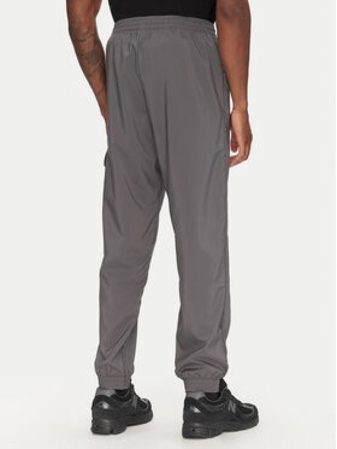 adidas Spodnie dresowe Essentials Small Logo JD1822 Szary Regular Fit