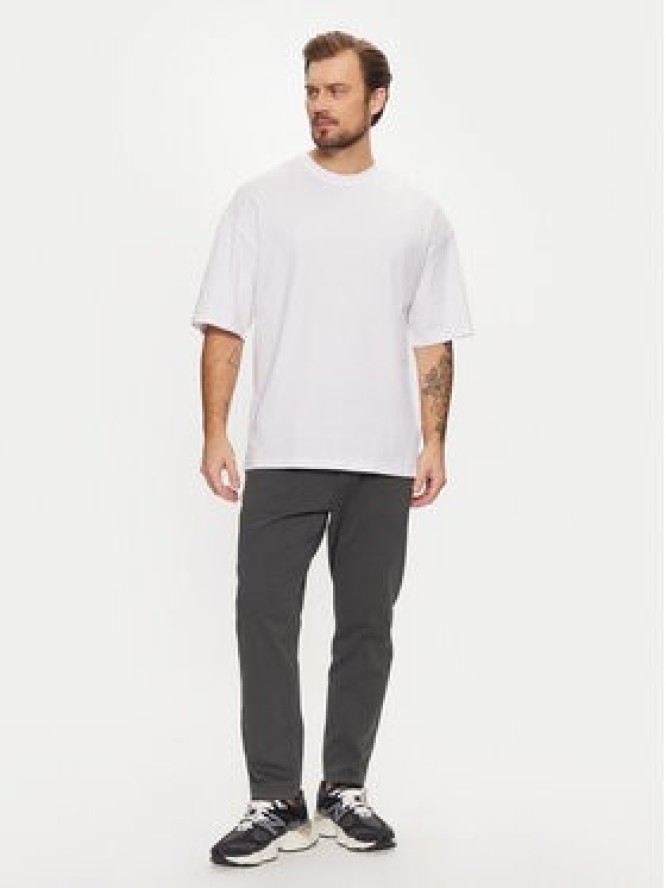 Jack & Jones T-Shirt Charge 12259975 Biały Oversize