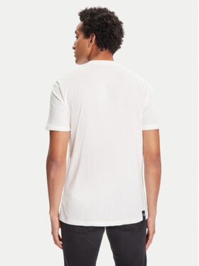 Armani Exchange T-Shirt XM001853 AF10356 U0009 Biały Regular Fit