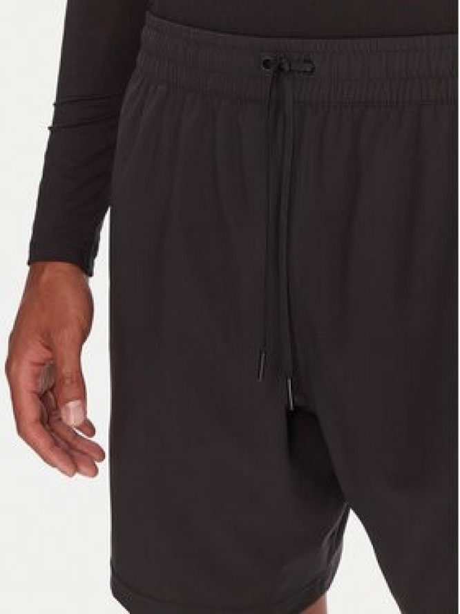 Reebok Szorty sportowe RK25181CCM Czarny Regular Fit