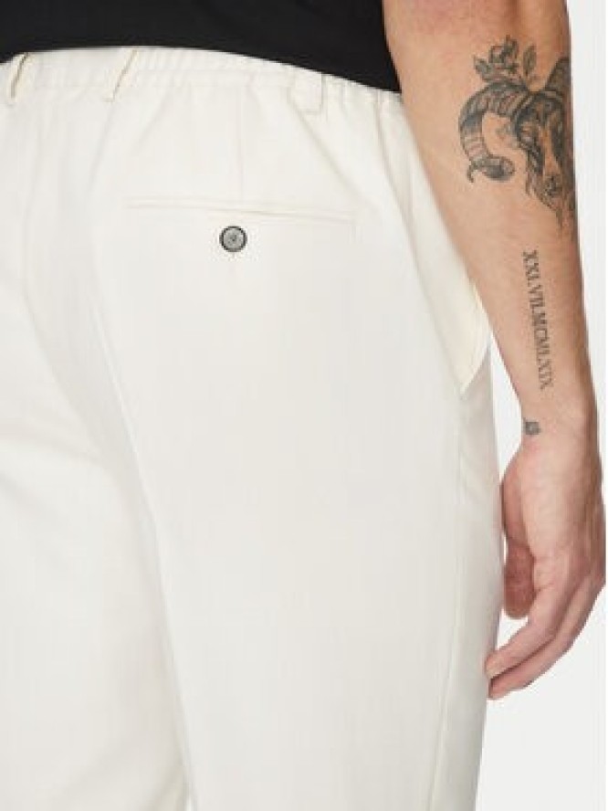 Michael Kors Spodnie garniturowe MK0SP01067 Écru Regular Fit