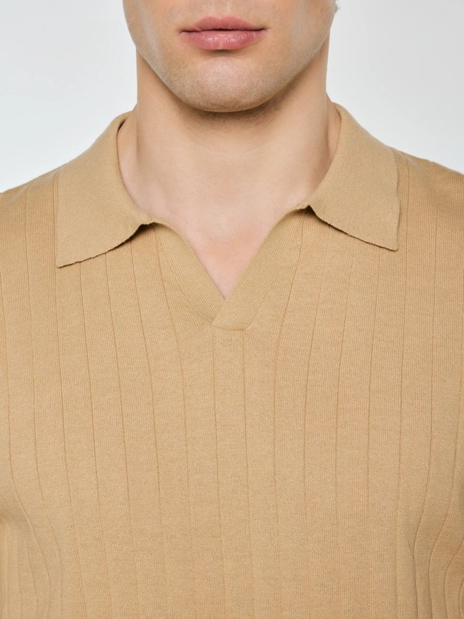 sweter męski polo z krótkim rękawem beżowy matisonis 801