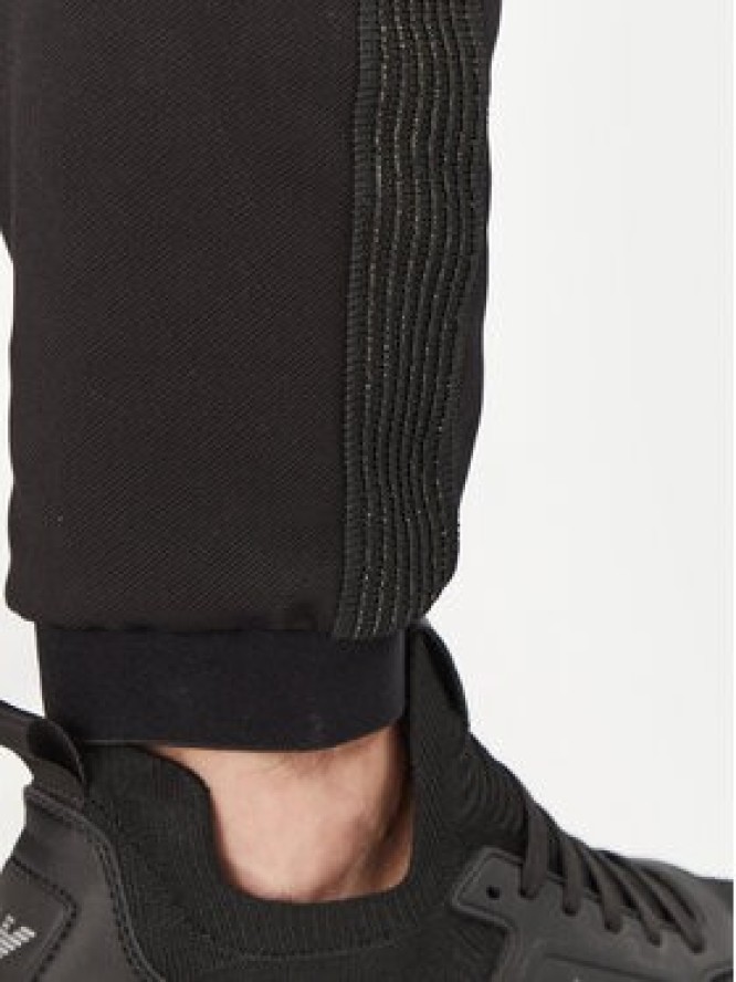 EA7 Emporio Armani Spodnie dresowe 7M000310 AF13526 UC001 Czarny Slim Fit