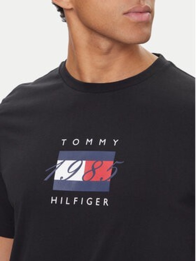 Tommy Hilfiger T-Shirt Linear Flag MW0MW41338 Czarny Regular Fit