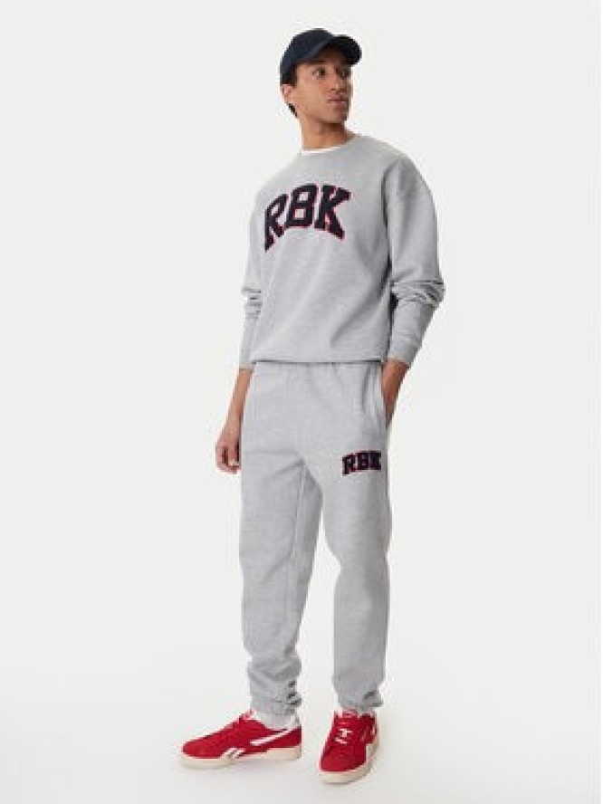 Reebok Spodnie dresowe Bermingham RK25555CCM Szary Relaxed Fit