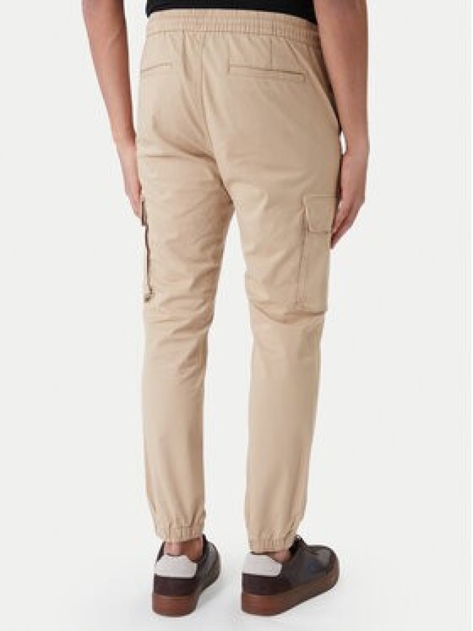 Calvin Klein Jeans Joggery Comfort LV04RD608G Brązowy Skinny Fit