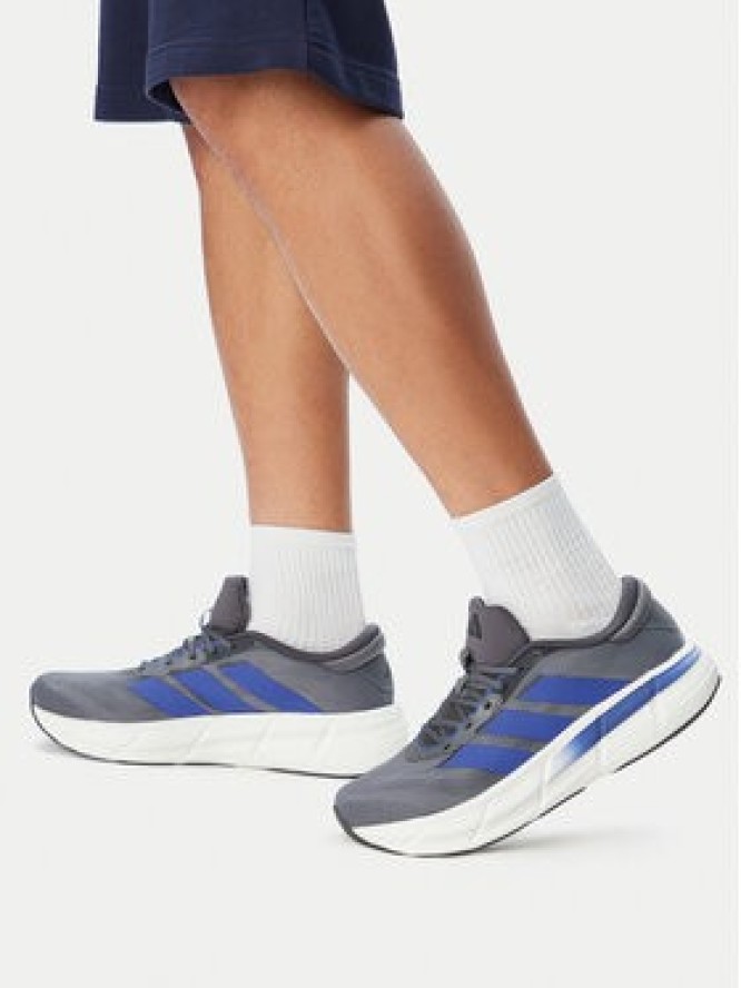 adidas Buty do biegania Questar 4 Running Shoes IH9820 Szary