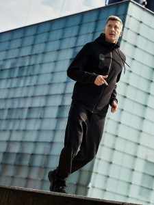 4F Bluza dresowa regular z kapturem męska 4F x Robert Lewandowski - czarna S