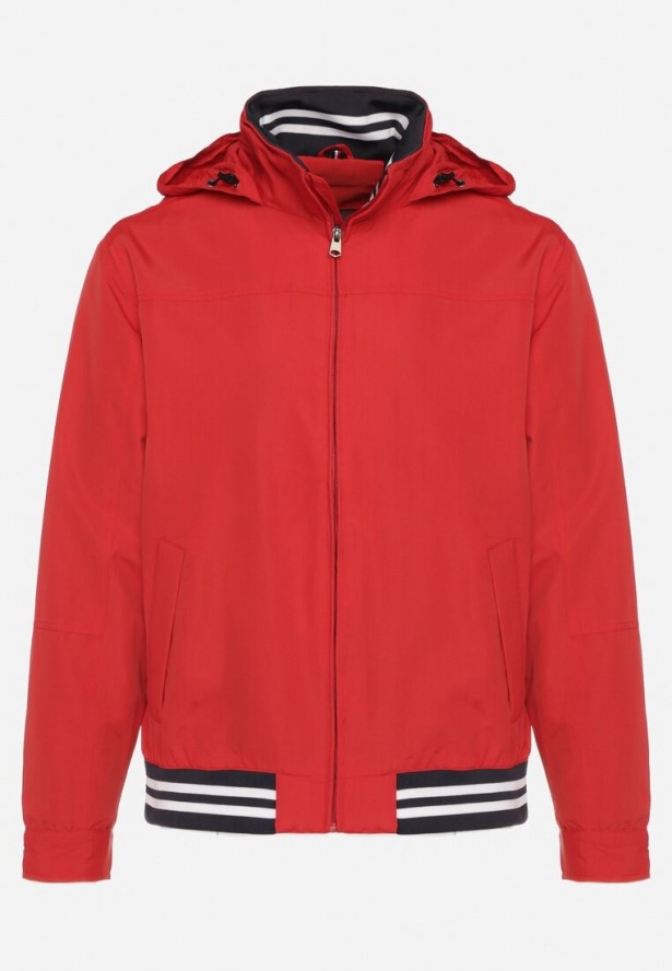 Czerwona Kurtka z Kapturem Chowanym w Stójce i Kieszeniami Naienna