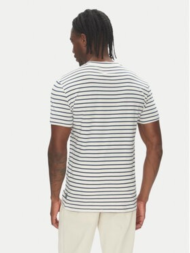 Mustang T-Shirt Allen 1016496 Granatowy Regular Fit