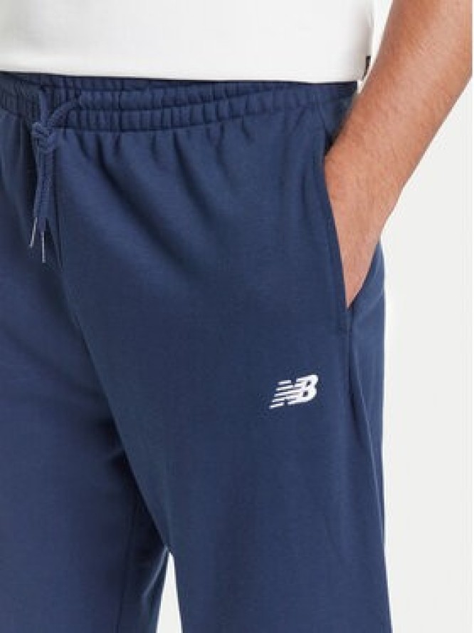 New Balance Spodnie dresowe Essentials MP41519 Granatowy Relaxed Fit