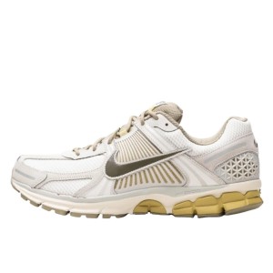 Buty do chodzenia dla dorosłych Nike Zoom Vomero 5 Light Bone Medium Olive