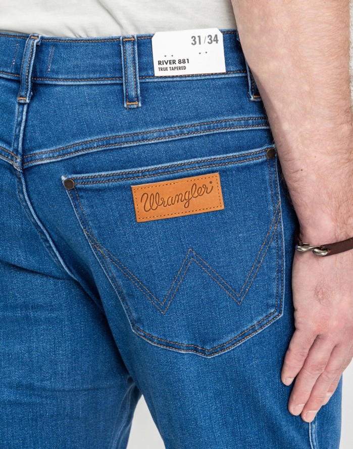 WRANGLER RIVER MĘSKIE SPODNIE JEANSOWE JEANSY DŻINSY RUSTIC W112361300