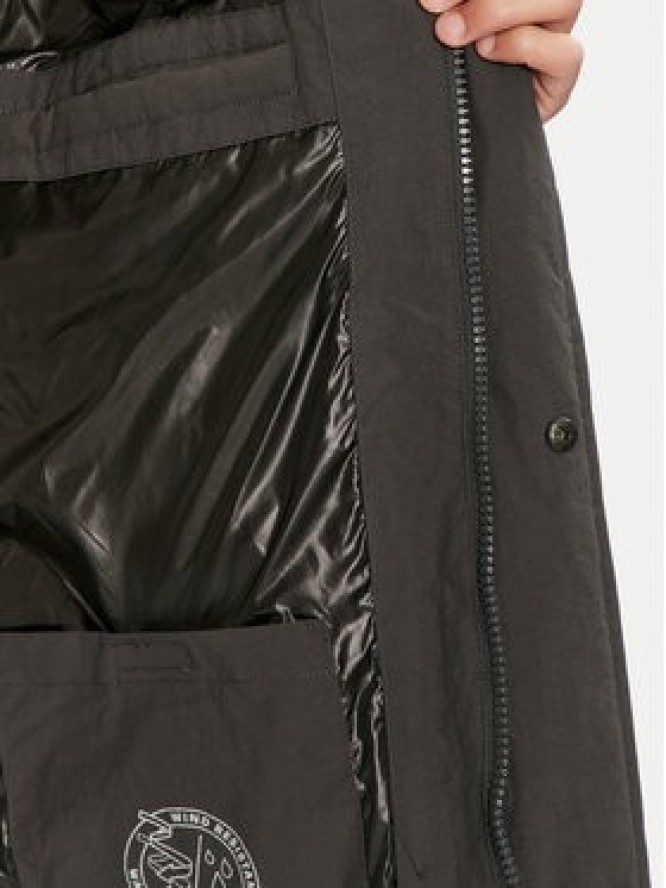 Mustang Kurtka zimowa Leroy 1015611 Czarny Regular Fit