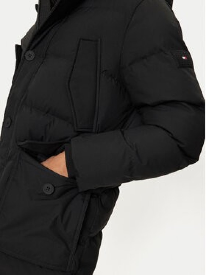 Tommy Hilfiger Kurtka zimowa Essential MW0MW37483 Czarny Regular Fit