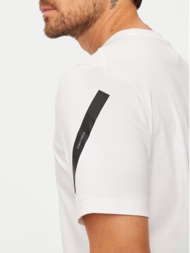 adidas T-Shirt Z.N.E. JE3078 Biały Regular Fit