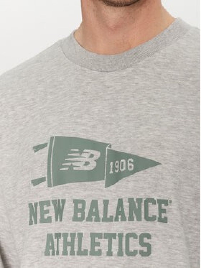 New Balance Bluza MT51929 Szary Regular Fit