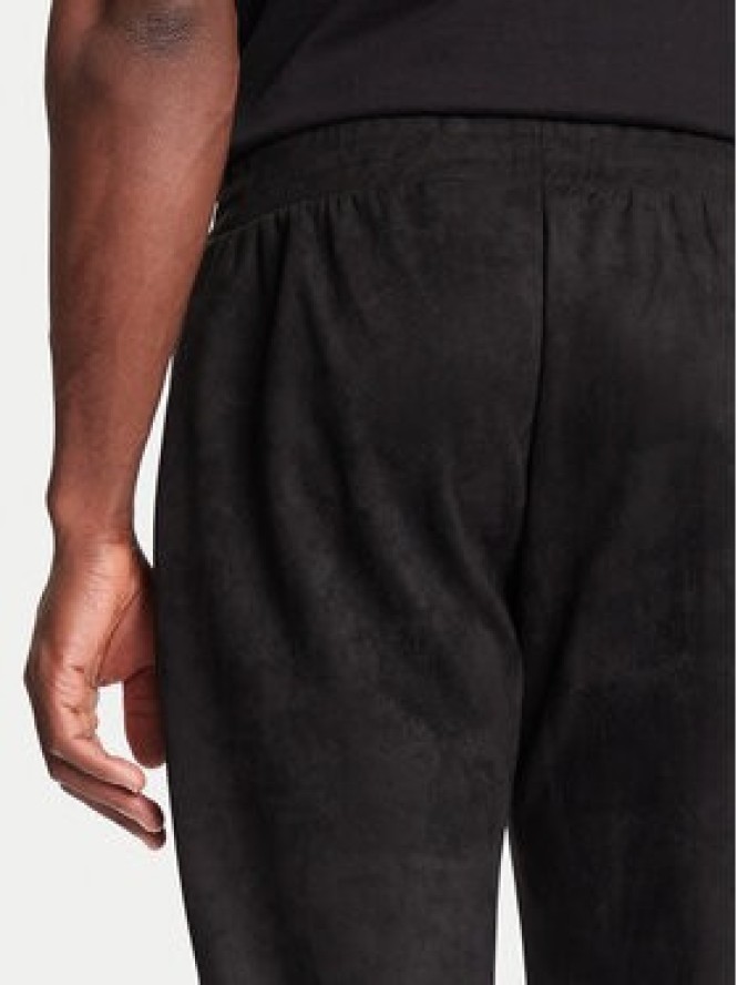 EA7 Emporio Armani Spodnie dresowe 7M000676 AF16718 UC001 Czarny Regular Fit