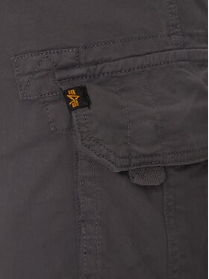 Alpha Industries Szorty materiałowe Crew 176203 Szary Slim Fit