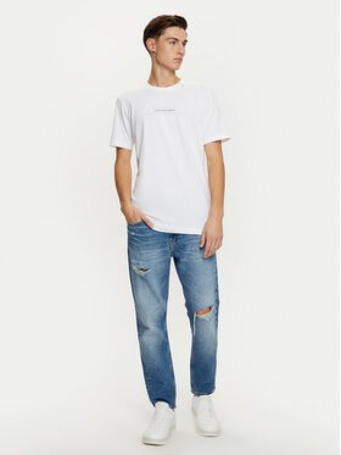 Calvin Klein Jeans T-Shirt Minimal Logo J30J327075 Biały Regular Fit
