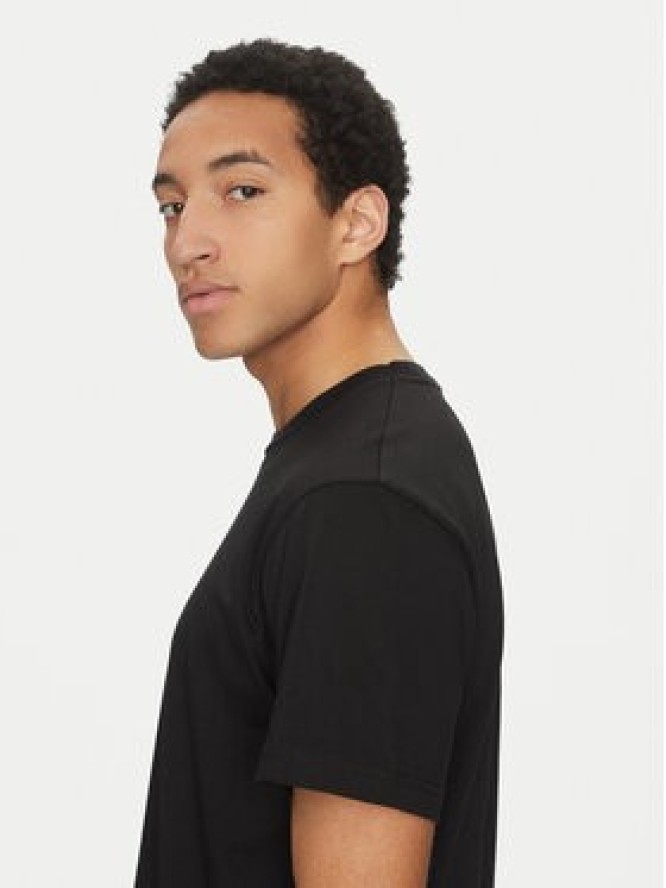 Calvin Klein T-Shirt K10K114174 Czarny Regular Fit