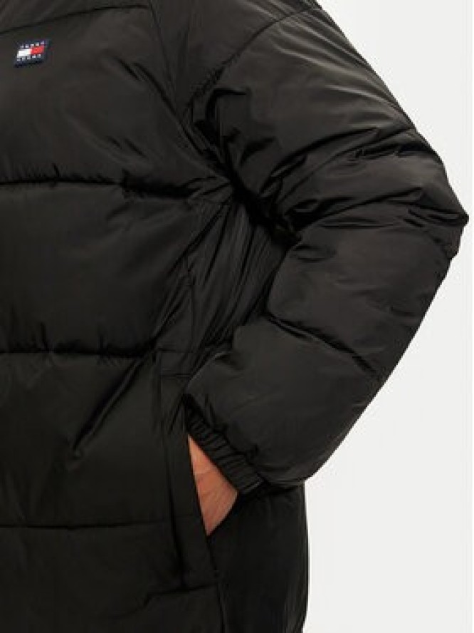 Tommy Jeans Kurtka zimowa Vail DM0DM20604 Czarny Regular Fit