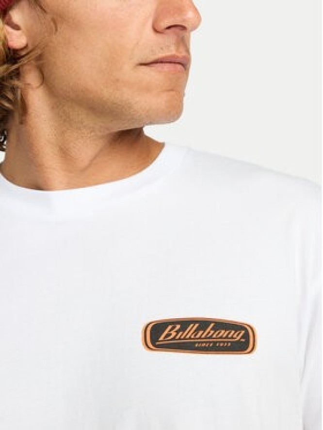 Billabong T-Shirt Runner Up EBYZT00361 Biały Regular Fit
