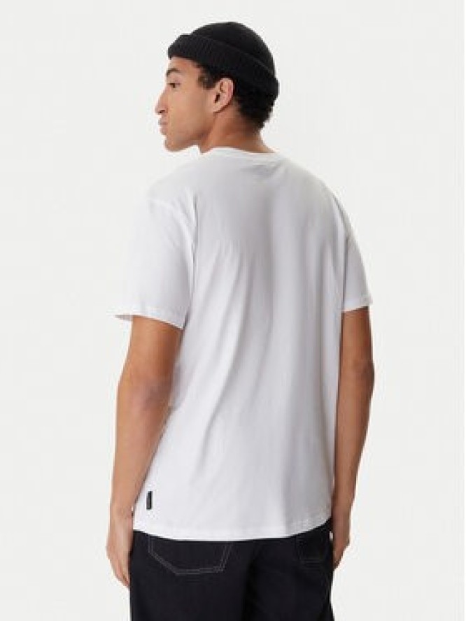 Quiksilver T-Shirt EQYZT07711 Biały Regular Fit