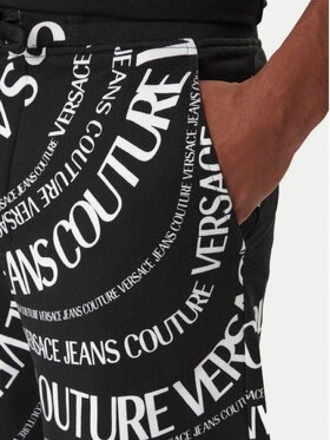Versace Jeans Couture Szorty sportowe 80GAD3B0 FS221 Czarny Regular Fit