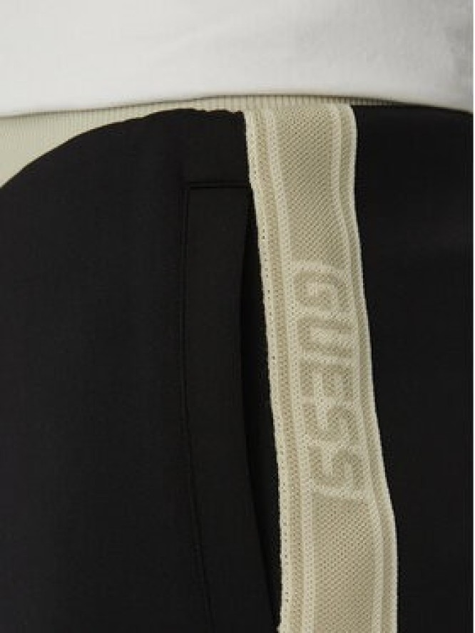 Guess Szorty sportowe Z5GD08 KCRU2 Czarny Loose Fit