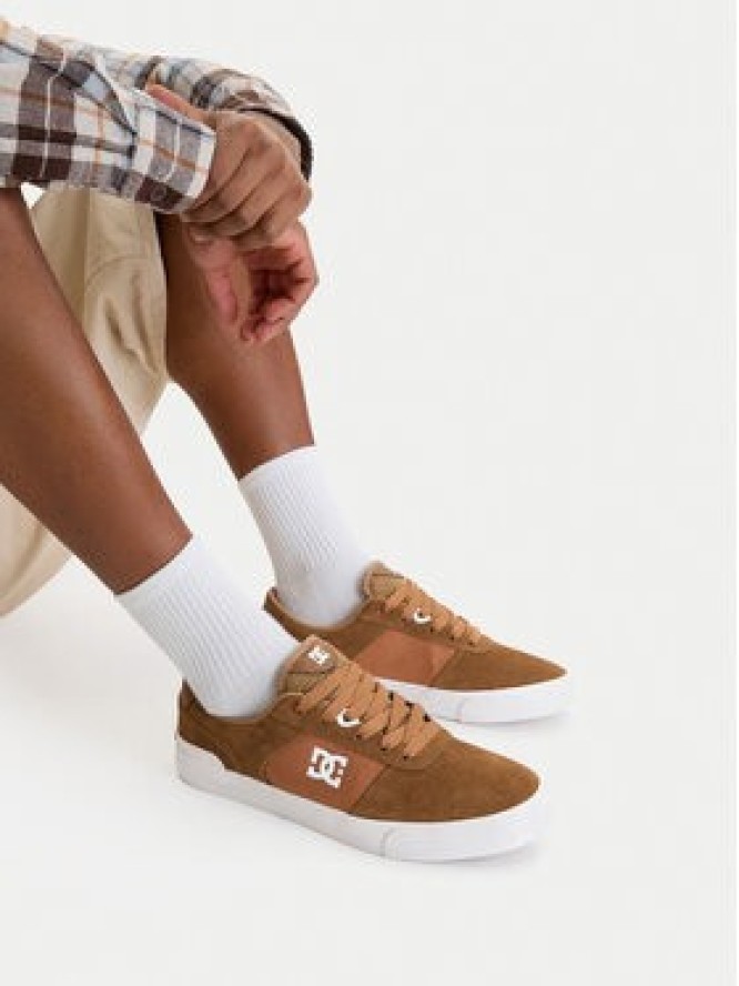 DC Shoes Tenisówki CEO-AW257502 Brązowy