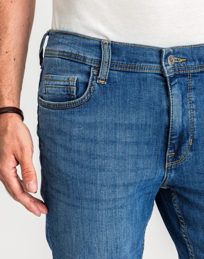 Męskie Spodnie Jeansowe Mustang Style Vegas Denim Blue 1017120 5000 623