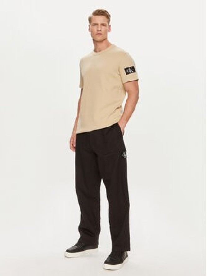 Calvin Klein Jeans Spodnie materiałowe J30J325126 Czarny Regular Fit